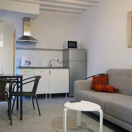 El Pozo Apartment *